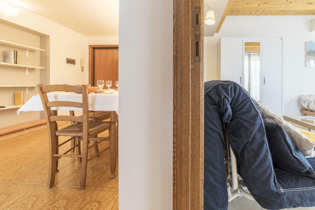 Peperino Attic Flat Apartment Ciampino Ngoại thất bức ảnh