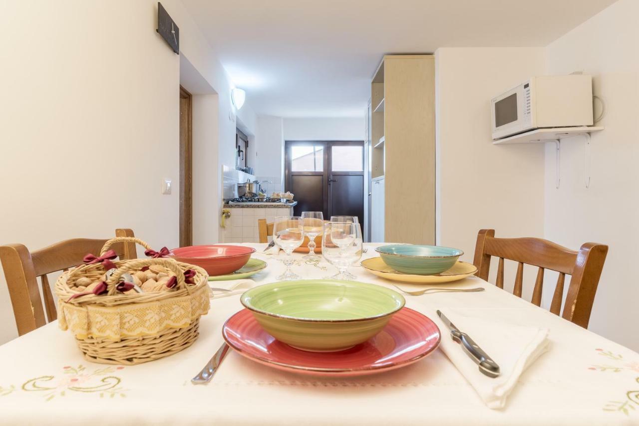 Peperino Attic Flat Apartment Ciampino Ngoại thất bức ảnh