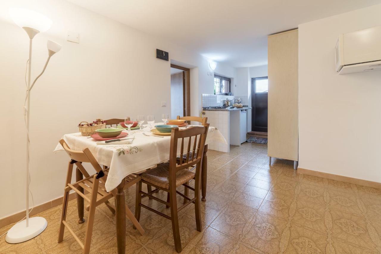 Peperino Attic Flat Apartment Ciampino Ngoại thất bức ảnh